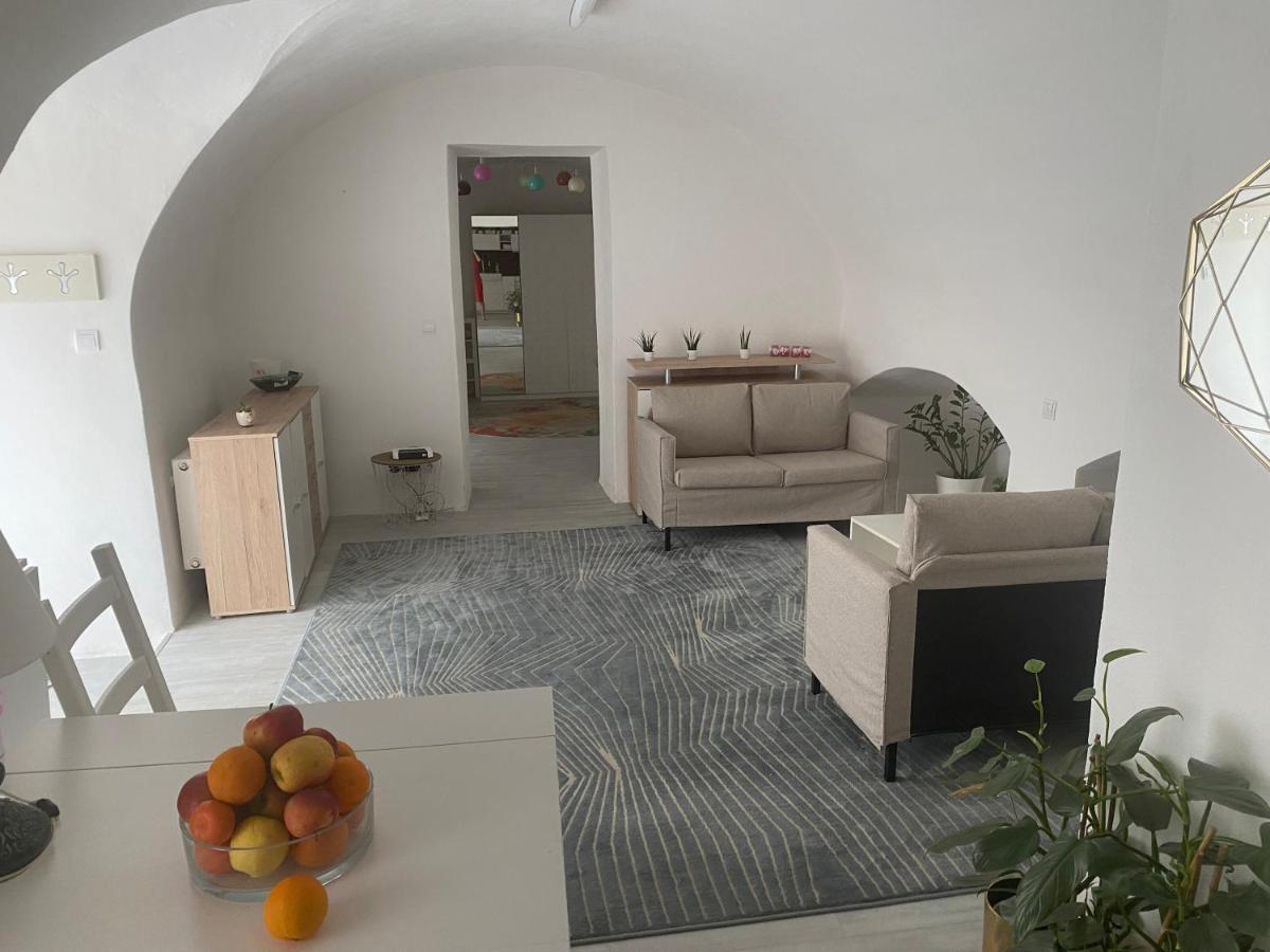 Apartman Fabrik Hainburg an der Donau Luaran gambar